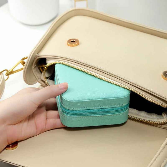 Travel Jewellery Box - Leather Organizer for Hair Accessories while Travelling